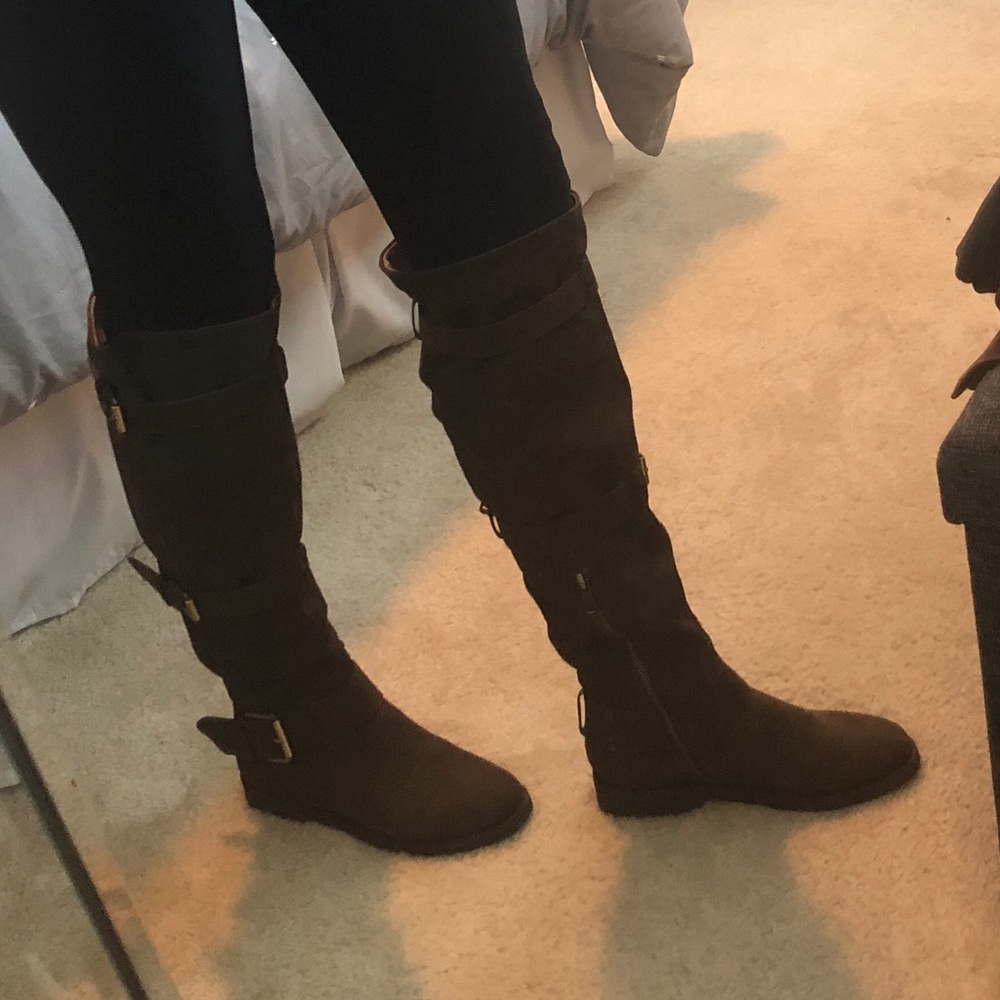 Gentle Souls by Kenneth Cole brown boots - Picture 3 of 8